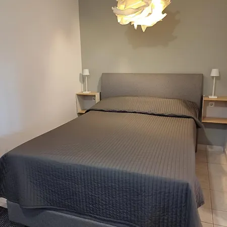Mali Blizu Mora Banjole