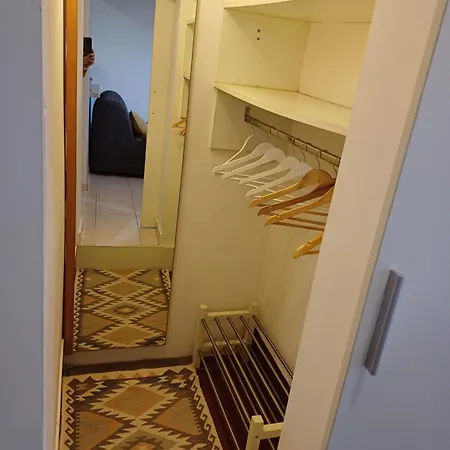 Apartamento Mali Blizu Mora